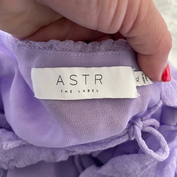 Astr lavender top - Picture 4 of 7